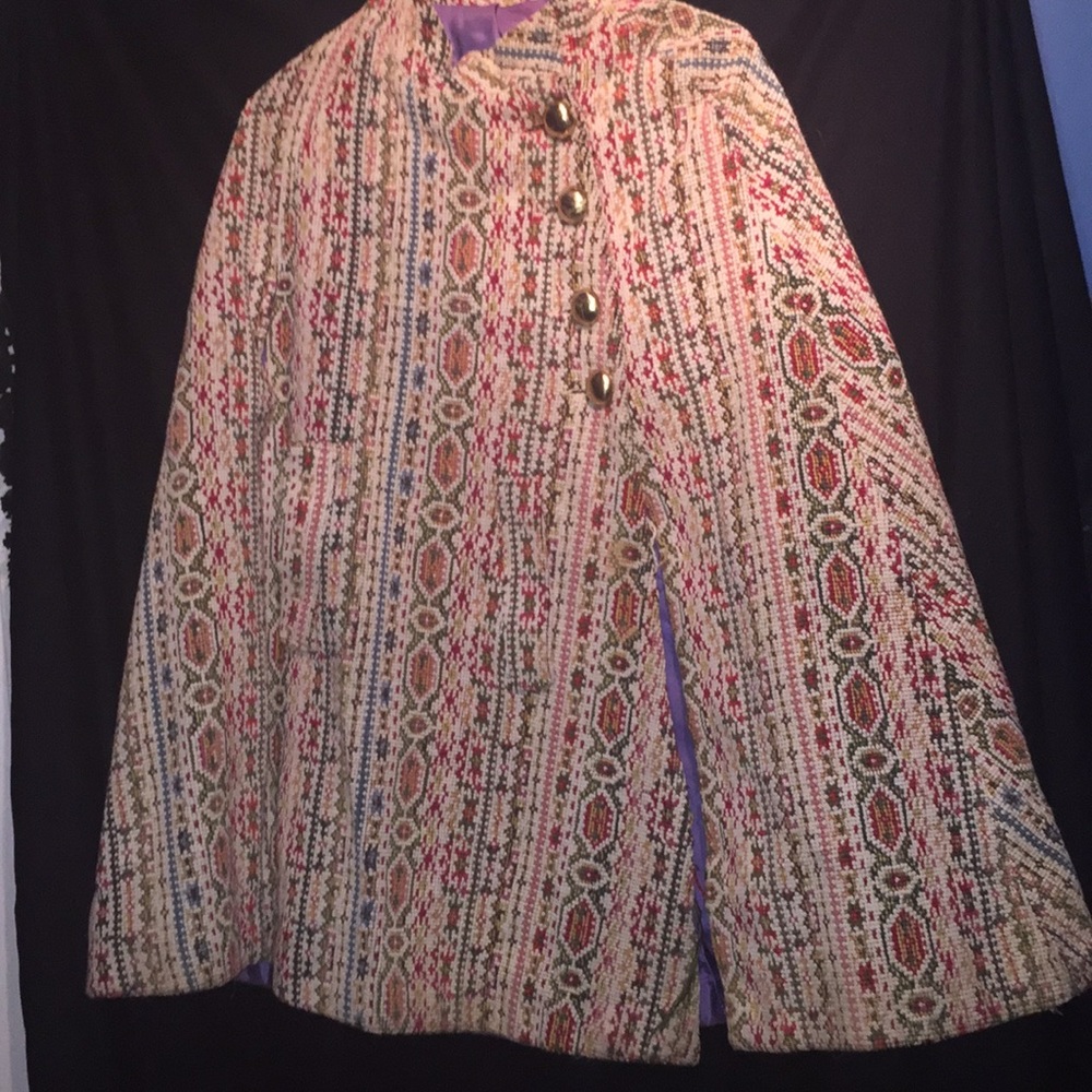 Vintage 1940’s cape heavy print material retro